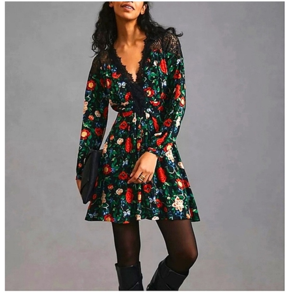 Floral Lace Trim Dress